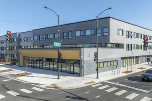 Fifth City Commons in Chicago, IL - Building Photo