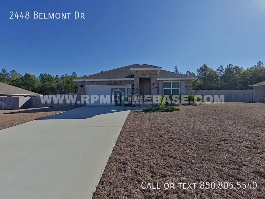 2448 Belmont Dr in Crestview, FL - Building Photo