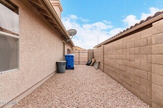 1308 E Horseshoe Ave in Gilbert, AZ - Building Photo - Building Photo