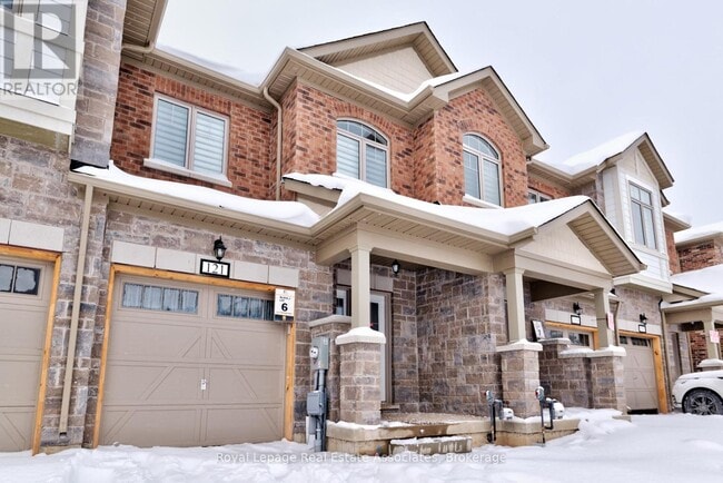 121 Sapphire Wy in Thorold, ON - Building Photo - Building Photo