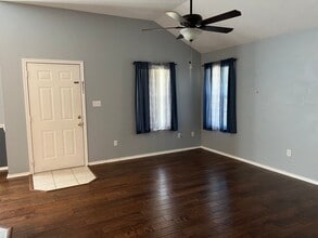 2260 Estate Cir in Navarre, FL - Building Photo - Building Photo