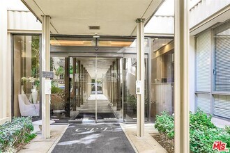 2160 Century Park E in Los Angeles, CA - Building Photo - Building Photo