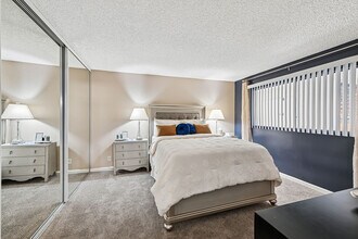 Paz Mar in Oxnard, CA - Foto de edificio - Building Photo