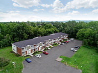 Columbia Apartments in Cohoes, NY - Foto de edificio - Building Photo