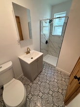 1628 W 24th St in Los Angeles, CA - Foto de edificio - Building Photo