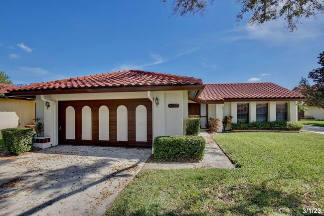 8257 Lisbon Ct in Orlando, FL - Building Photo - Building Photo