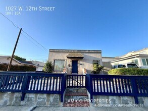 1027 W 12th St in Los Angeles, CA - Building Photo - Building Photo