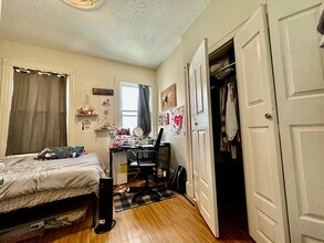 93A Hillside St, Unit 3 in Boston, MA - Building Photo - Building Photo