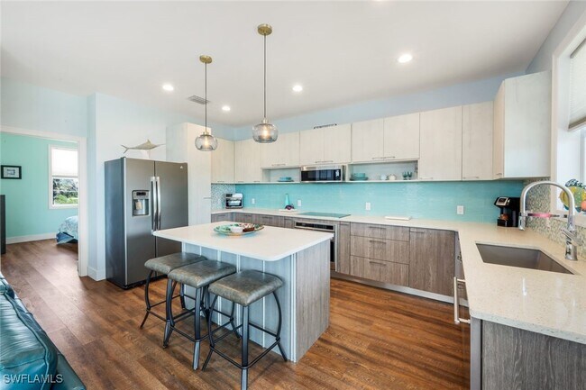27088 Del Ln in Bonita Springs, FL - Building Photo - Building Photo