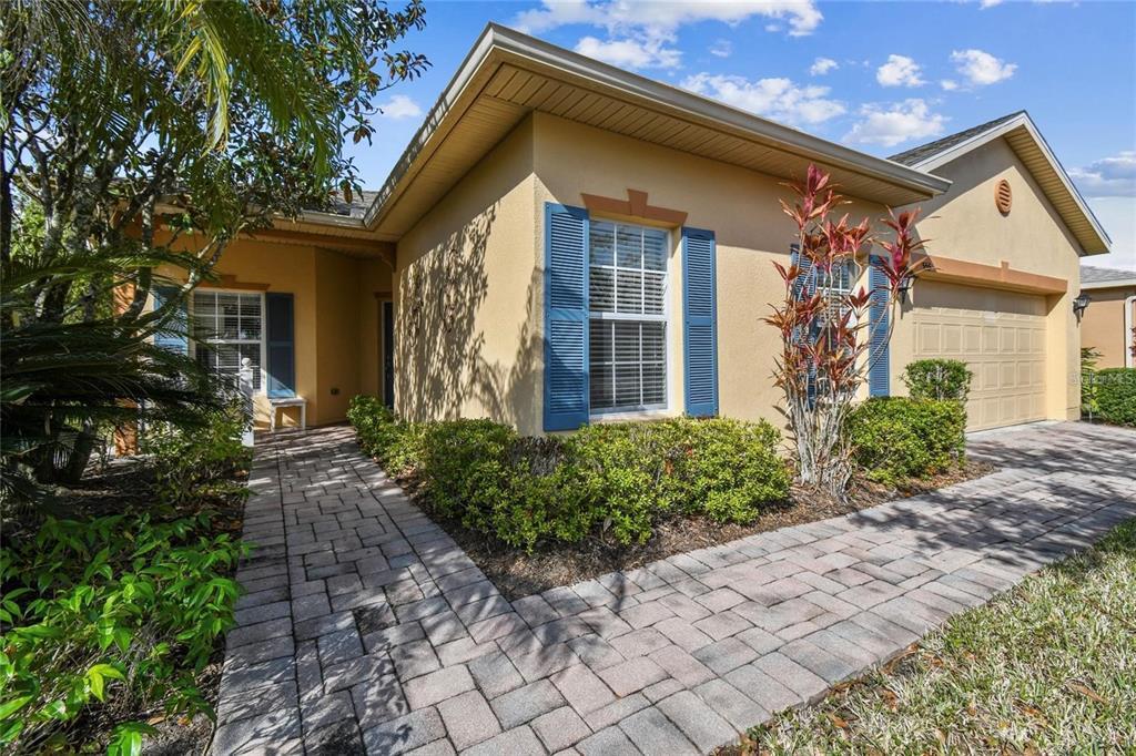 555 Davinci Pass in Kissimmee, FL - Building Photo