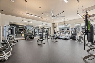 909 Flats in Nashville, TN - Building Photo - Building Photo