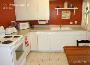 15 Hawthorne Dr in Durham, NC - Building Photo - Building Photo