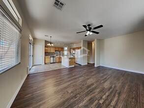 728 Cam La Paz in Henderson, NV - Building Photo - Building Photo