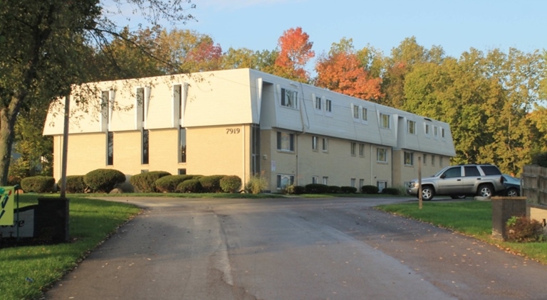 Meadow Grove in Dayton, OH - Foto de edificio