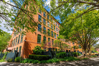 Mission Landing in Syracuse, NY - Foto de edificio - Building Photo