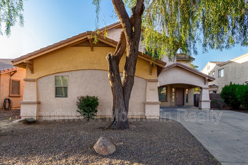 45354 W Rhea Rd in Maricopa, AZ - Building Photo