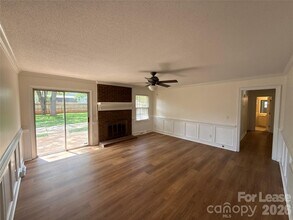 1150 Cameo Ct in Charlotte, NC - Building Photo - Building Photo