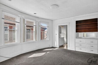 72-74 Pilgrim St in Highland Park, MI - Building Photo - Building Photo