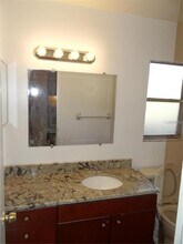 9816 N 12th St in Tampa, FL - Building Photo - Building Photo