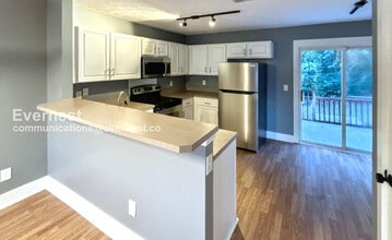 570 Flintlock Ct in Nashville, TN - Building Photo - Building Photo