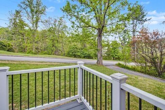 415 Mountain View Rd in Mars Hill, NC - Building Photo - Building Photo