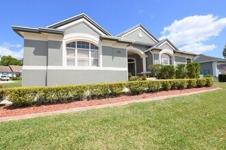 2218 Longleaf Cir in Lakeland, FL - Building Photo - Building Photo