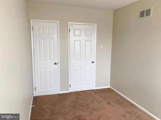 7615 Algon Ave in Philadelphia, PA - Building Photo - Building Photo