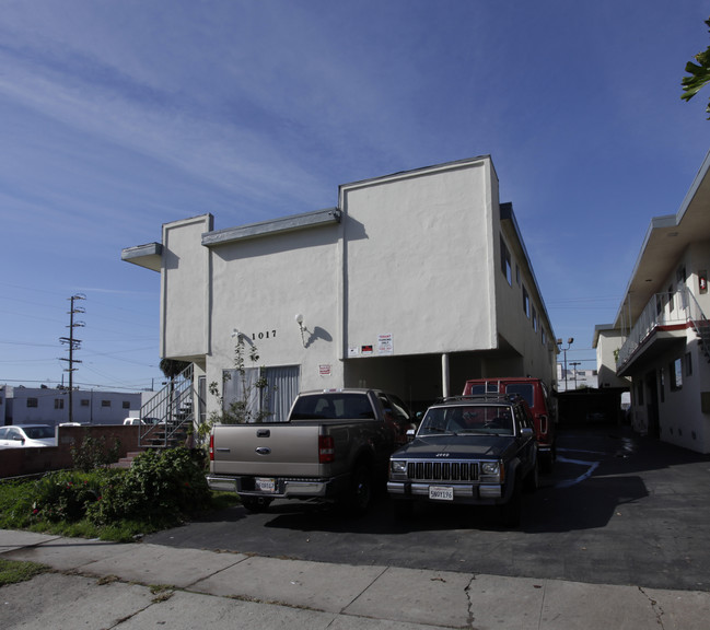 1017 N Hudson Ave in Los Angeles, CA - Foto de edificio - Building Photo