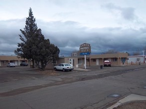 The Sands Apartments in Moriarty, NM - Foto de edificio - Building Photo