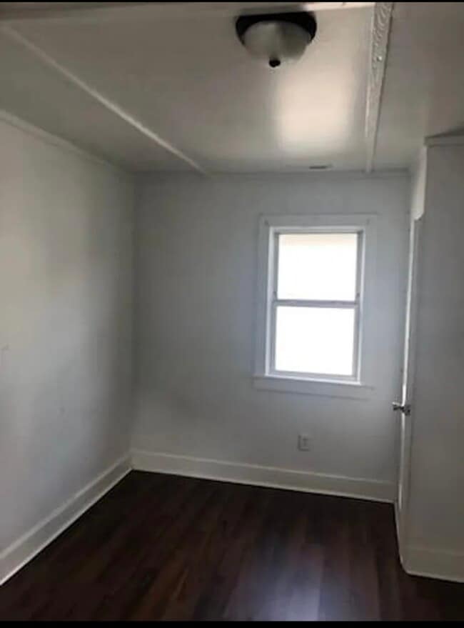 922 Old Halifax Rd in Emporia, VA - Building Photo - Building Photo