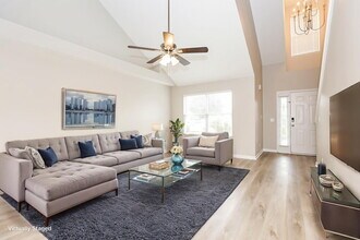 3835 Precious Ave in Murfreesboro, TN - Foto de edificio - Building Photo