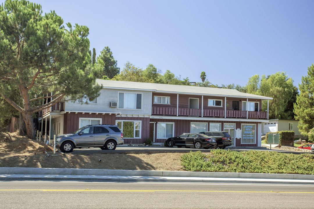 2455-2459 Alpine Blvd in Alpine, CA - Foto de edificio