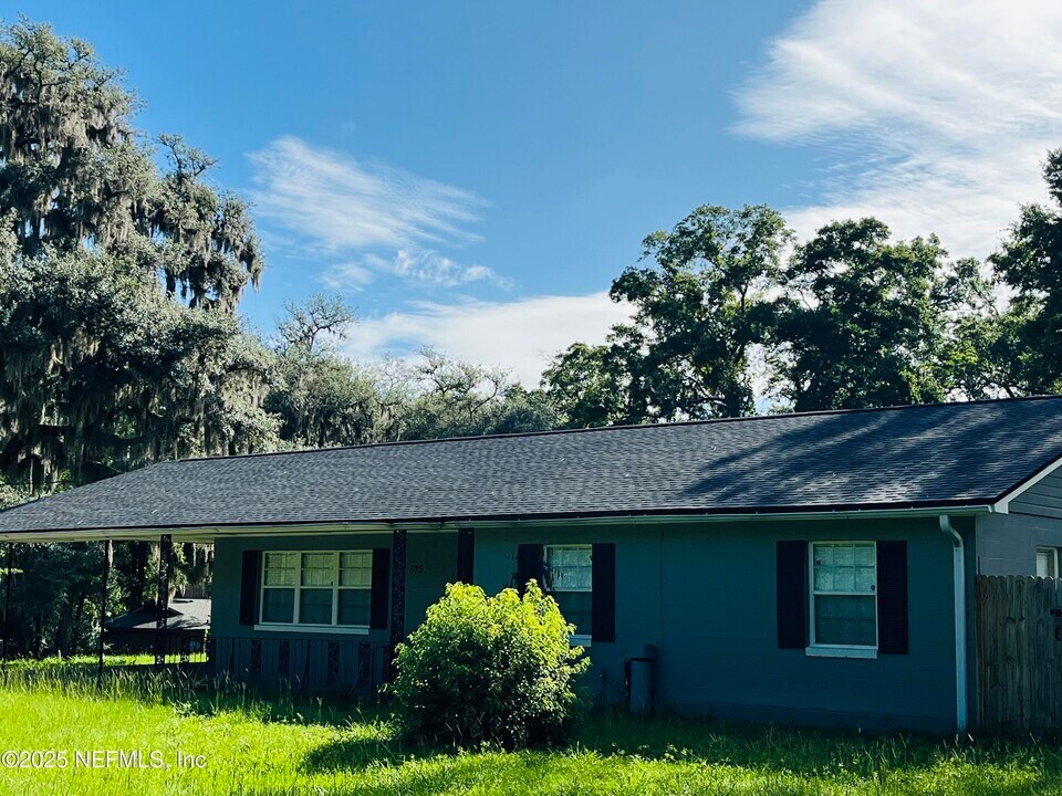 375 Arlington Pl in Jacksonville, FL - Building Photo