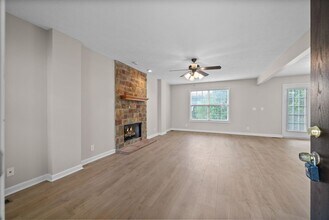 2872 Sharpie Dr in Clarksville, TN - Building Photo - Building Photo