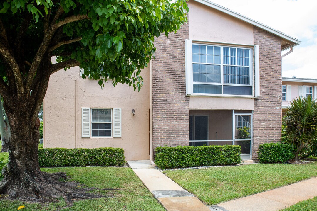 12354 FL A1AAlt-Unit -L1 in Palm Beach Gardens, FL - Foto de edificio