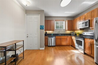 1336 SW 3rd Ct in Fort Lauderdale, FL - Building Photo - Building Photo