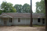 1210 B Gillespie Ave