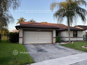 15026 SW 13th Pl in Sunrise, FL - Foto de edificio - Building Photo