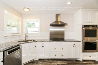 8213 Mark Ln, Unit 5 in Watauga, TX - Building Photo - Building Photo