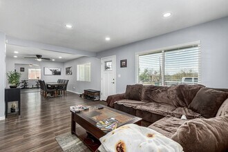 15932 N Twin Lakes Dr in Tucson, AZ - Building Photo - Building Photo
