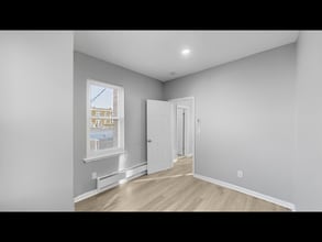 972 McLean Ave, Unit 2R in Yonkers, NY - Building Photo - Building Photo