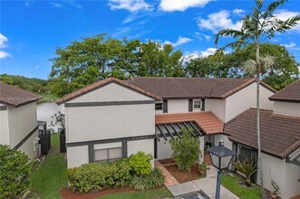 15070 SW 49th Ln in Miami, FL - Building Photo - Building Photo