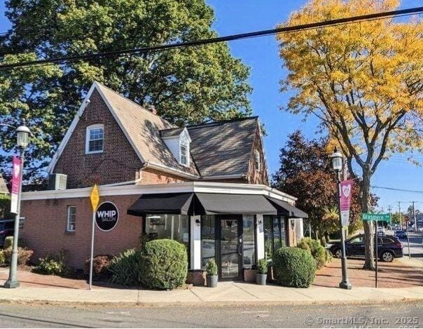 58 Post Rd in Fairfield, CT - Building Photo - Building Photo
