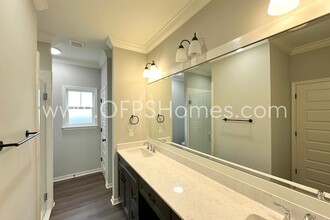 1580 Hickory St in Niceville, FL - Building Photo - Building Photo