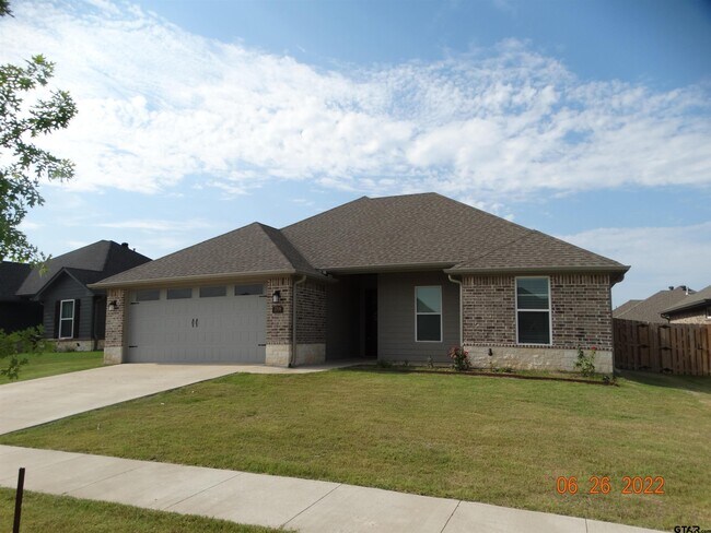 1708 Stephanie Dr in Whitehouse, TX - Building Photo - Building Photo