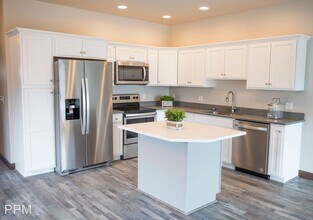 1601 Westwood Cir in Belgrade, MT - Building Photo - Building Photo