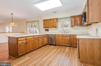 1207 Finneans Run in Arnold, MD - Building Photo - Building Photo