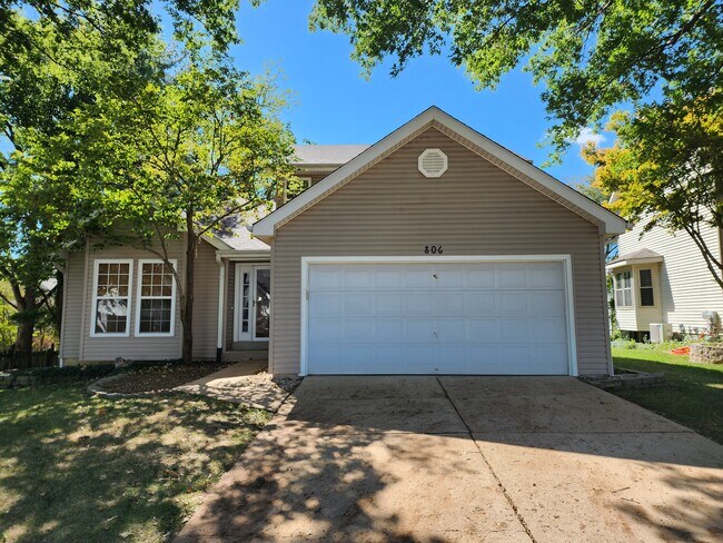 property at 806 Barbara Ann Ln