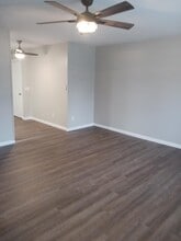 2955 Hilda Dr SE in Warren, OH - Building Photo - Building Photo