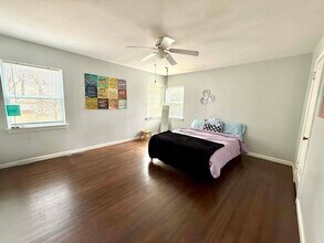 4101 Olive St in Texarkana, TX - Foto de edificio - Building Photo